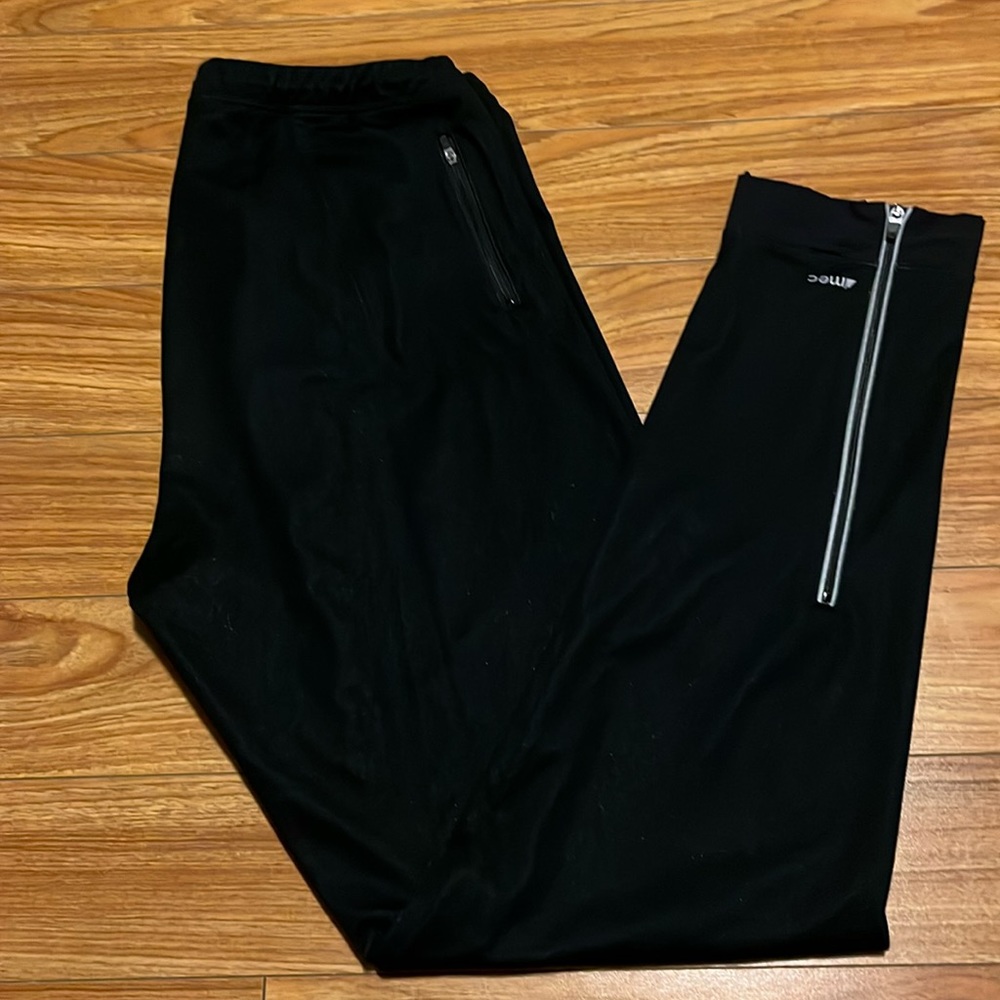 Mens Mountain Equipment COOP
100% Polyester Hiking Pants
Leggings L/G Zip Ankle